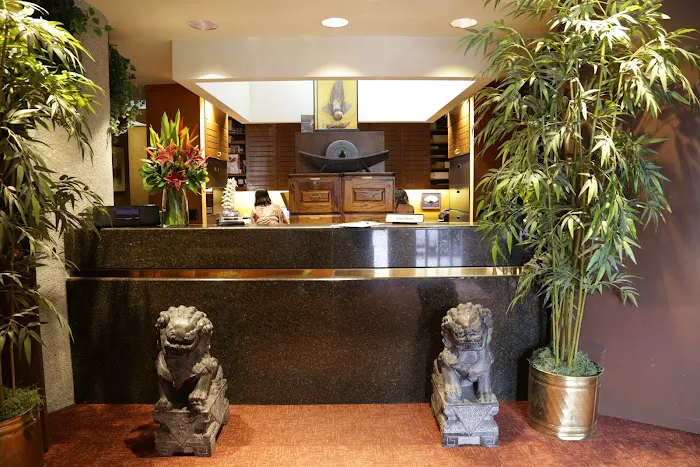 Beverly Hills Chiropractic & Orthopedic Picture 9