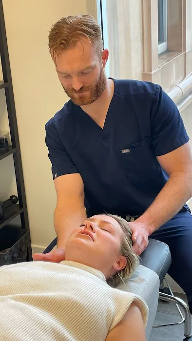 Applegate Chiropractic Picture 7