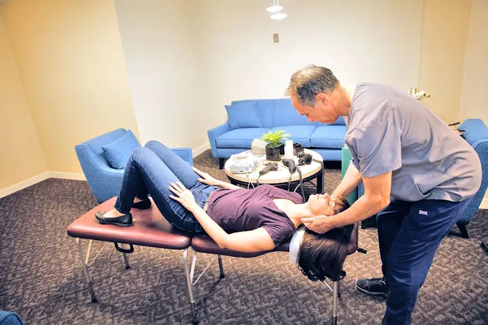 Emergency Mobile Chiropractor - Dr. Greg Malakoff Picture 3
