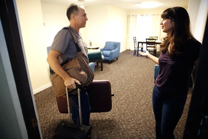 Emergency Mobile Chiropractor - Dr. Greg Malakoff Picture 10