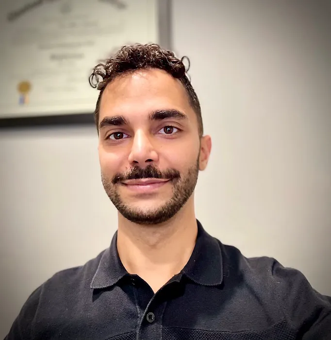 Dr. Sam Shirazi, DC Picture 1