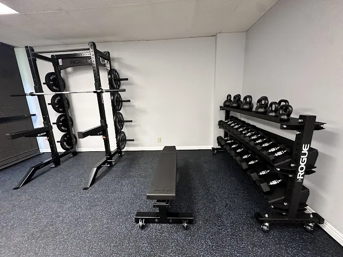 StrongCore Chiropractic and Performance Picture 6