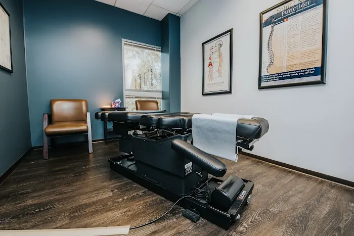 Lee Chiropractic Picture 2