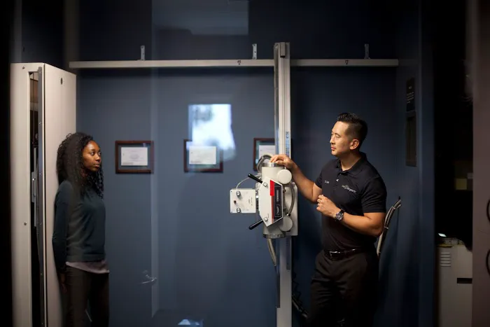 Lee Chiropractic Picture 7