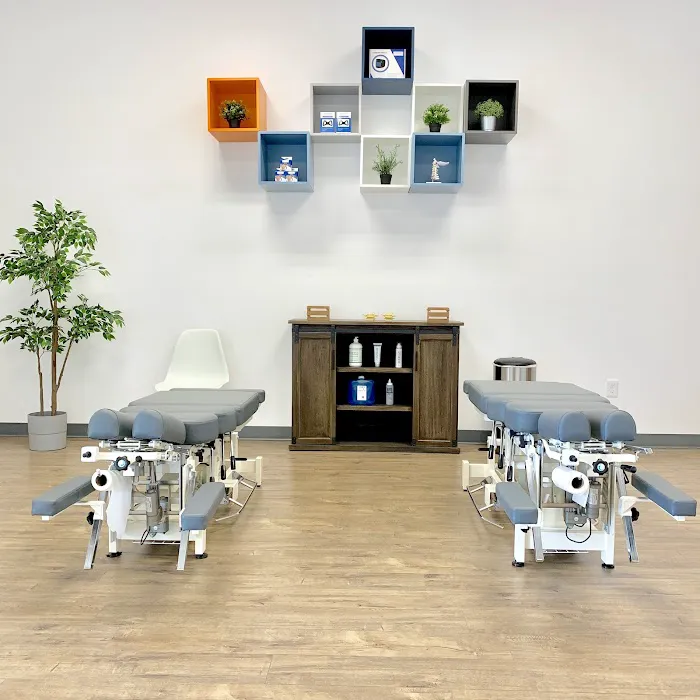 UNWIND Chiropractic Care Picture 8