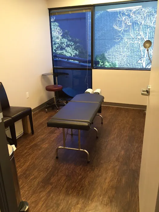Dr. Richard Stewart: Chiropractor Picture 1
