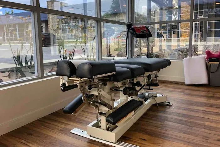 ET Chiropractic Picture 3