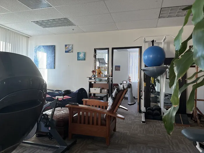 Newport Mesa Wellness & Murphy Chiropractic Inc. Picture 3