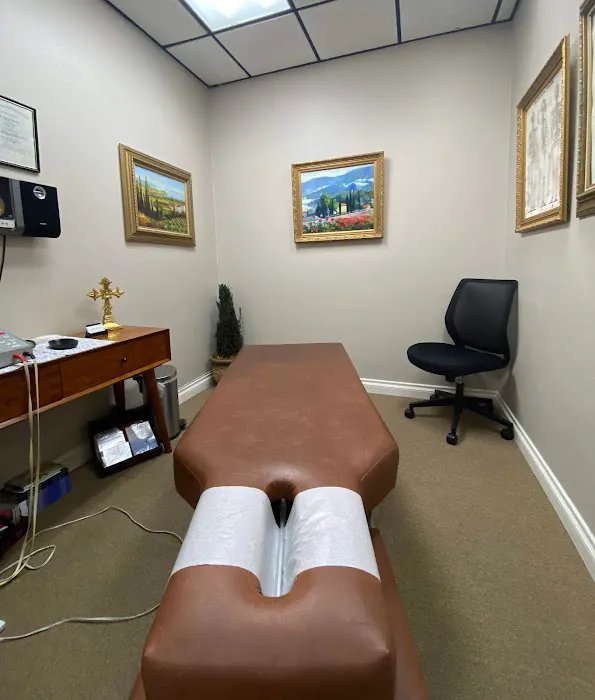 Dr Barry Marks Chiropractor Picture 5