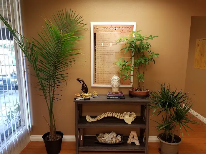 Chiro & Spine Center Picture 2