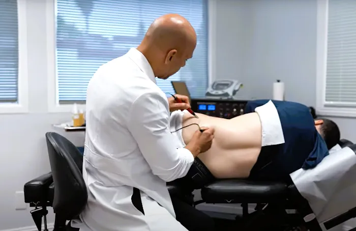 Glendale Chiropractic and Pain Solutions Picture 3