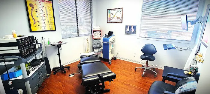 Glendale Chiropractic and Pain Solutions Picture 6