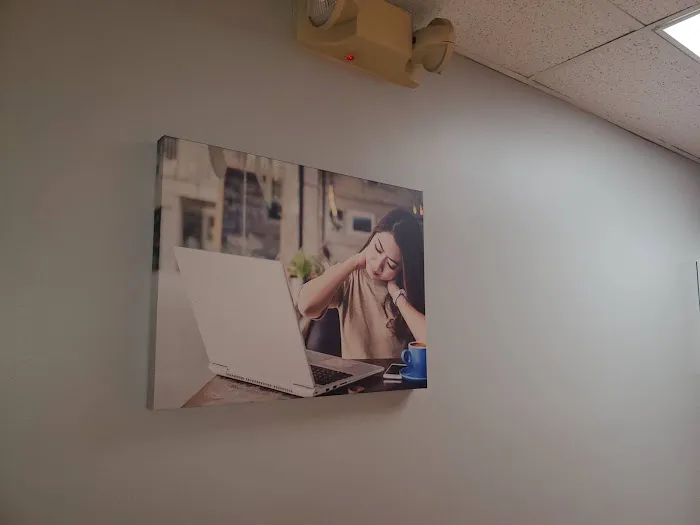 Sports Therapy & Wellness Center, Dr. Eric R. Bergstrom, Chiropractor Picture 8