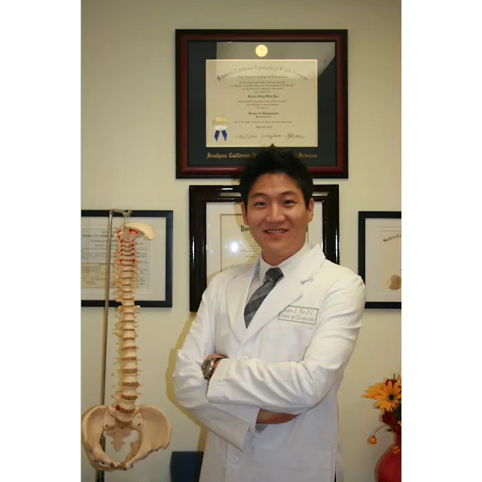 Kelvin S. Yoo, D.C. EVOLVE Integrative Health, Chiropractic and Acupuncture Picture 10