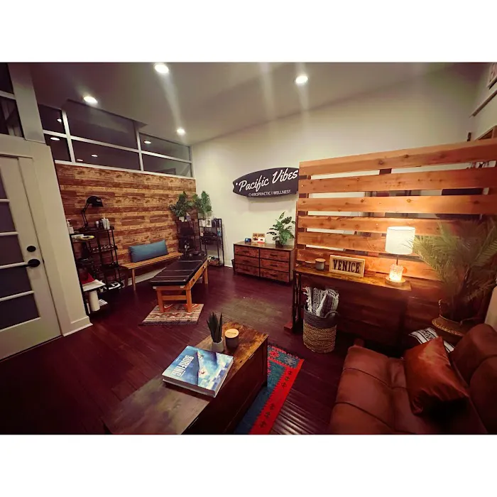 Pacific Vibes Chiropractic Picture 3