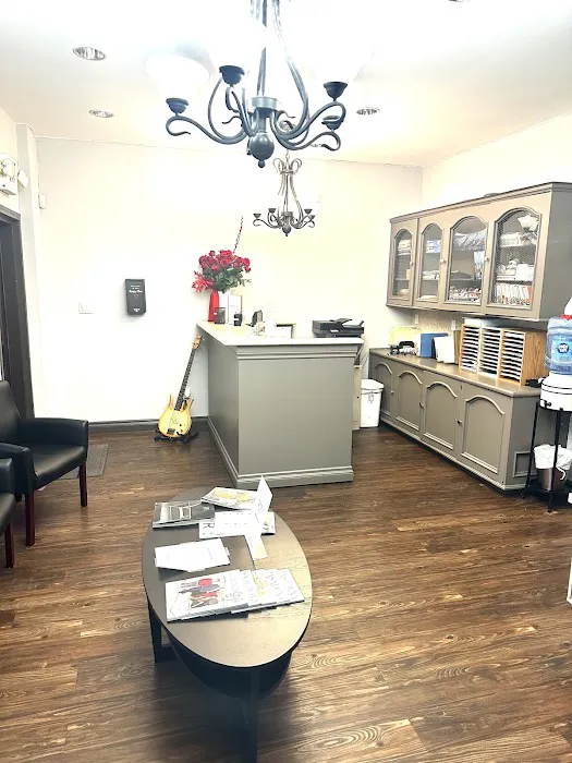 Gassia Titizian, DC Picture 2