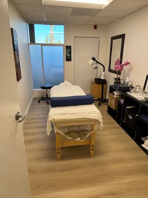 Bay Chiropractic & Rehabilitation Picture 10