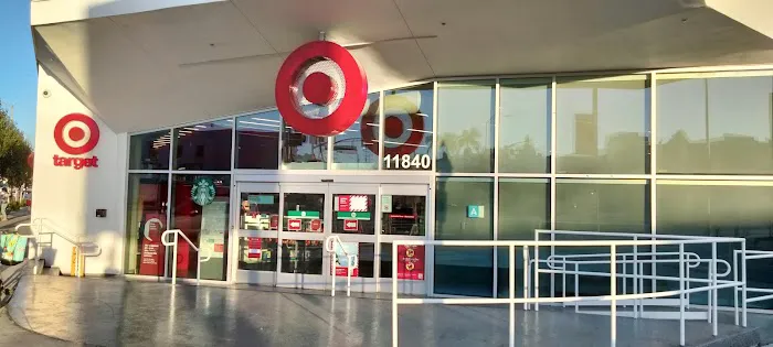 Santa Monica Sports Medicine Picture 1