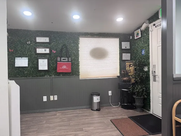 Lotus Wellness Center - Integrative Medicine Picture 5