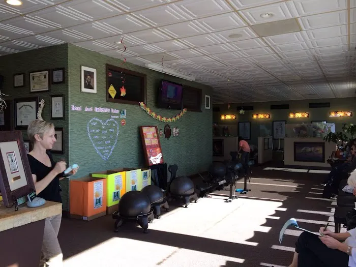 The Good Chiropractor LA Picture 3