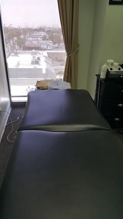 Arbor Vitae - Chiropractor - Santa Monica Picture 6