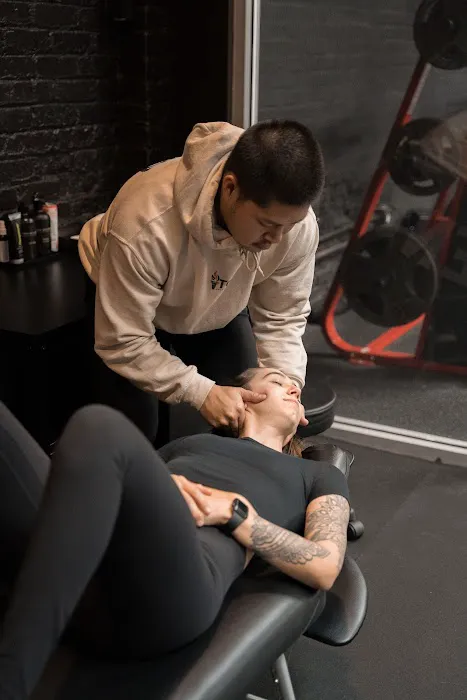 Ton Sports Chiropractic Picture 9