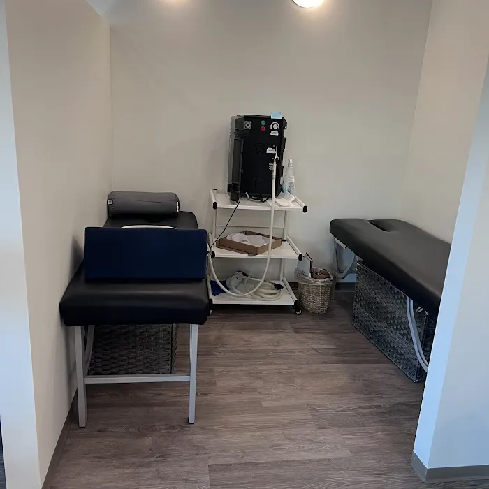 West LA Spine and Rehab Picture 5