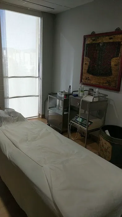 Lucas Victoria DC Picture 1