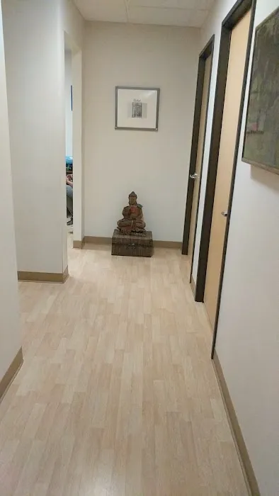 Lucas Victoria DC Picture 2