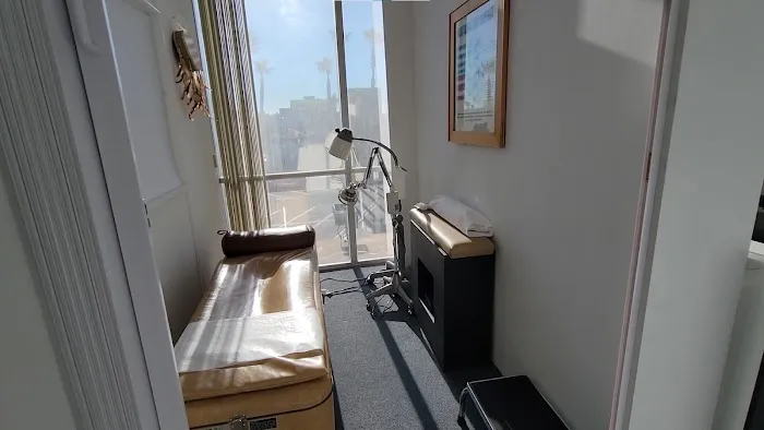 Health Station L.A. Picture 4