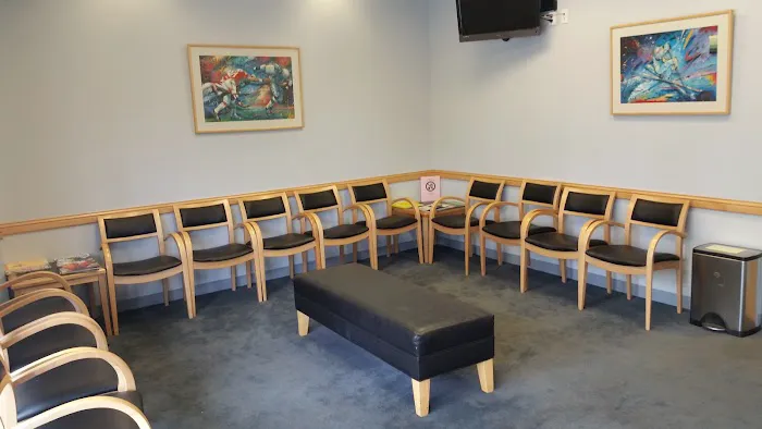 Dr. Raymond Hall, DC at Pacific Coast Sports Medicine Picture 1