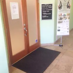 Dr. Terry Rich's Chiropractic and Massage Clinic Picture 4