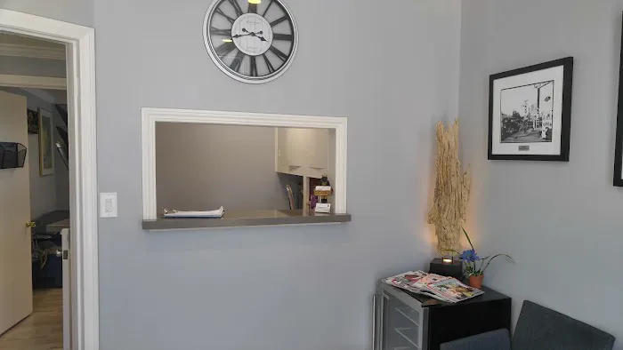Colonial Chiropractic Picture 1