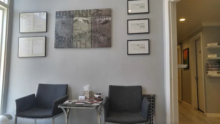 Colonial Chiropractic Picture 4