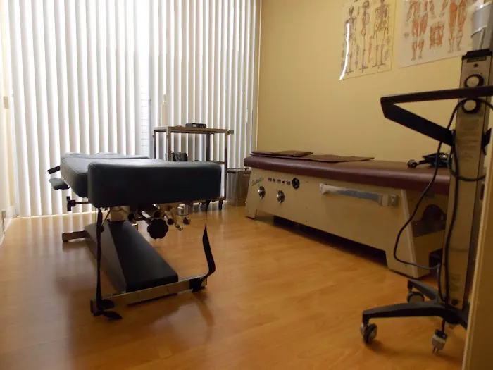 NoHo Chiropractic Center Picture 1
