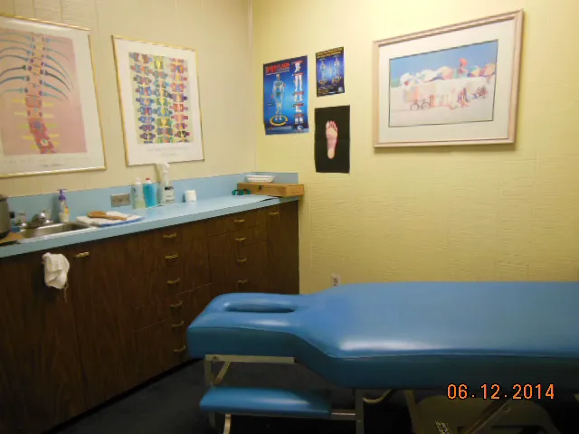 Ed Simon Chiropractic Picture 1