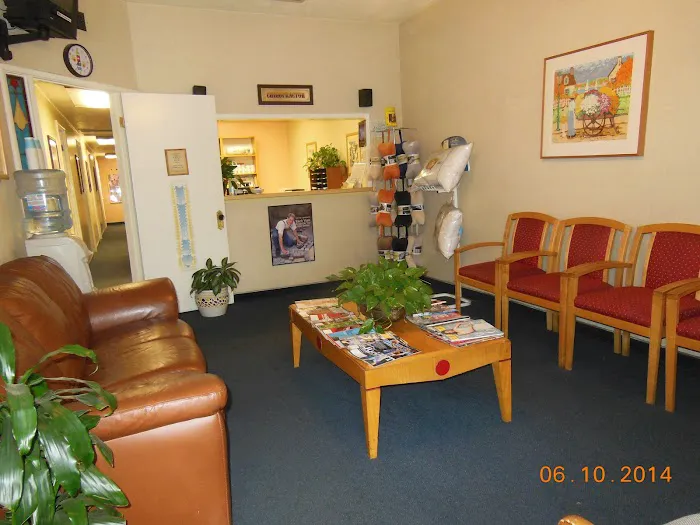 Ed Simon Chiropractic Picture 5