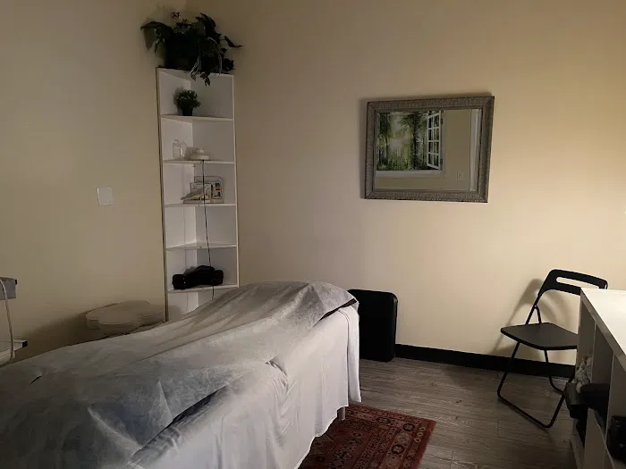 The Chiropractic Healing Center of Jack Bendavid DC Picture 2