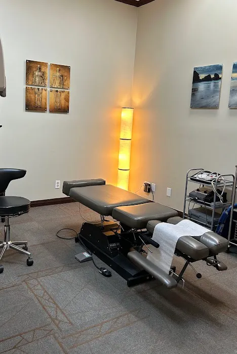 Studio City Chiropractors Picture 3