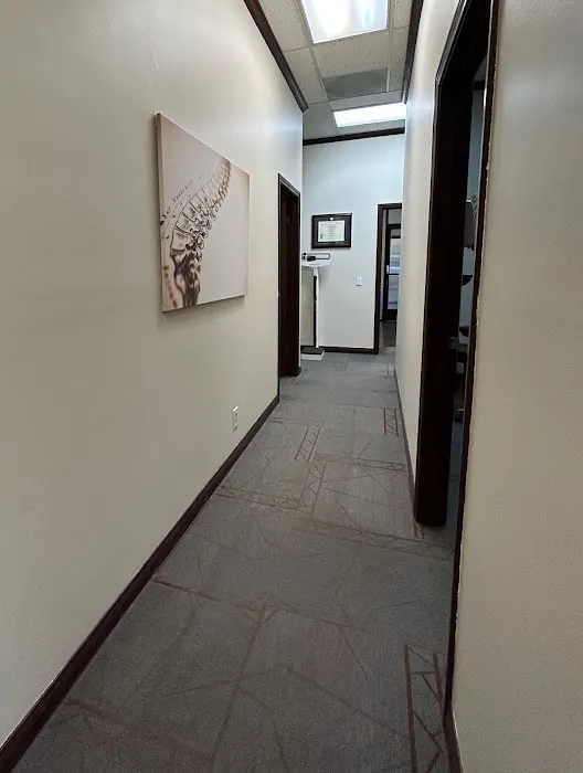 Studio City Chiropractors Picture 7