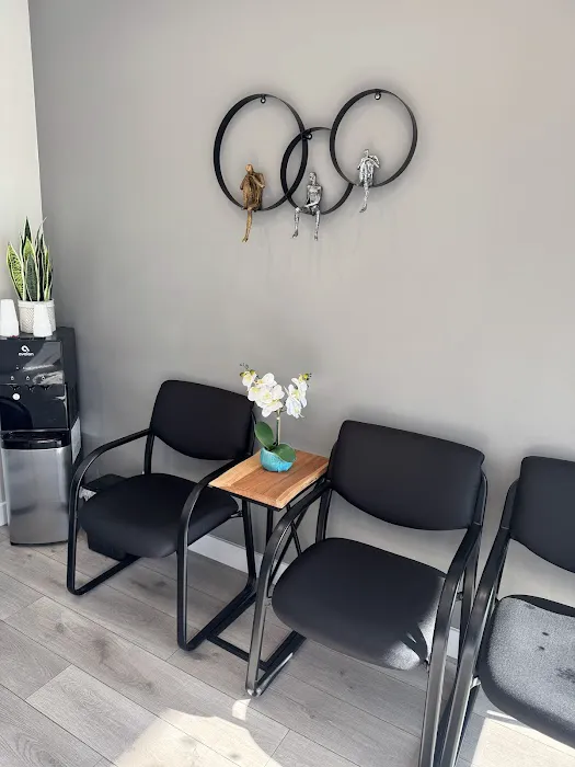 Comfort Care Chiropractic Picture 1