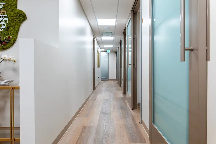 Spinatomy Spine & Disc Centers Picture 1