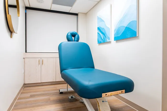 Spinatomy Spine & Disc Centers Picture 3