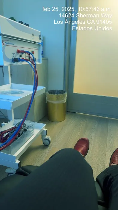 Spinatomy Spine & Disc Centers Picture 7