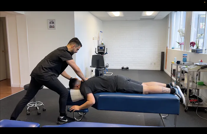 Chiropractic and Physical Therapy - AAMP Sports Rehab Picture 3