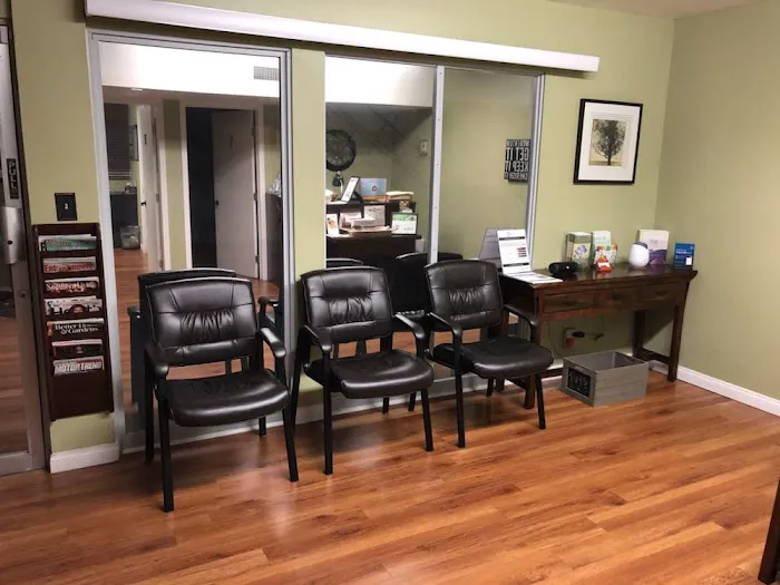 Cioffi Chiropractic Center: Michael J. Cioffi, D.C. Picture 5