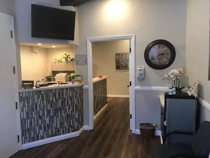 Balfour Chiropractic Health Center Picture 1