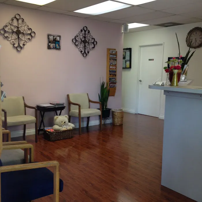 Sovetky Chiropractic Picture 4