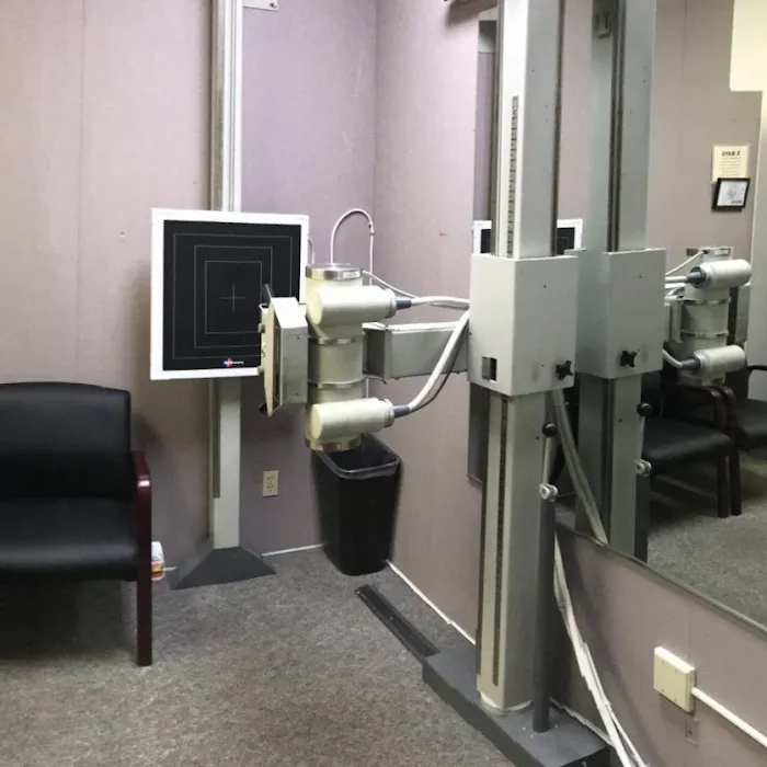 Sovetky Chiropractic Picture 9