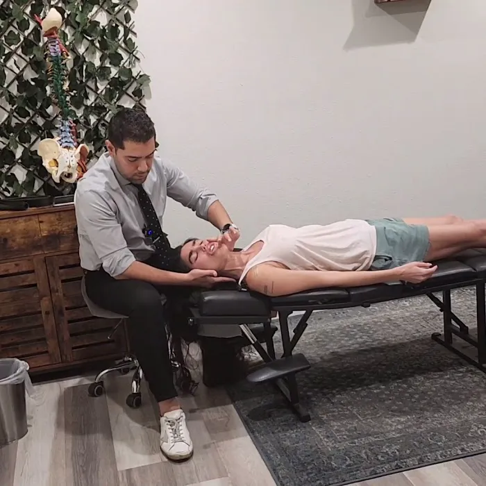 Chiropractor Encino: Dr. Nariman M. Gabay Dynamic Med Picture 3